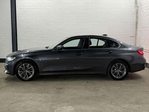 BMW 320 e Aut. Advantage   ACC   Kamera   1.Hand