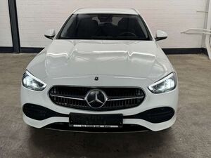 Mercedes-Benz C220 d T 9G-TRONIC Avantgarde   AHK   RFK