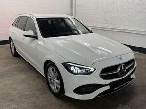 Mercedes-Benz C220 d T 9G-TRONIC Avantgarde   AHK   RFK