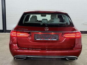 Mercedes-Benz E300 de T 9G-TRONIC Exclusive  UPE:94.367,-?