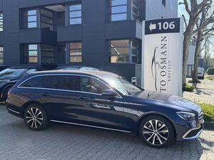 Mercedes-Benz E300 e T 9G-TRONIC Exclusive  Distr+ Burmester