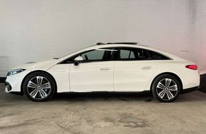 Mercedes-Benz EQS + Electric Art   Burmester3D   Airmatic