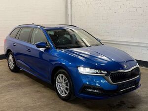 Skoda Octavia Combi 2.0 TDI DSG Ambition   RFK
