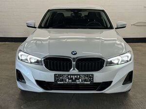 BMW 320 d xDrive Aut. | Hochglanz Shadow-Line