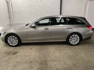 Mercedes-Benz C180 T 9G-TRONIC Avantgarde Advanced