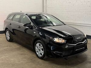Kia Ceed / ceed SW 1.6 CRDi DCT7 Spirit   RFK   CarPlay