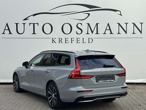 Volvo V60 Plus Dark Recharge Plug-In Hybrid AWD