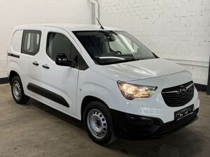 Opel Combo Edition erhöhte Nutzlast   PDC HINTEN