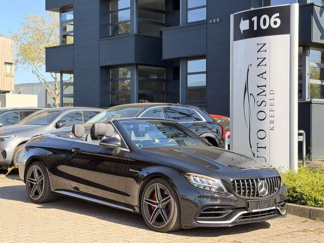 Mercedes-Benz C63 AMG S Cabrio  Performance Burmester Carbon