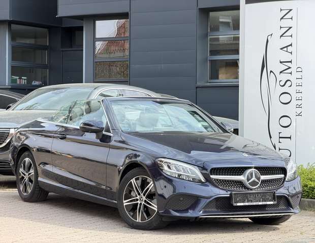 Mercedes-Benz C220 d 4Matic Cabrio 9G-TRONIC| Digital Cockpit