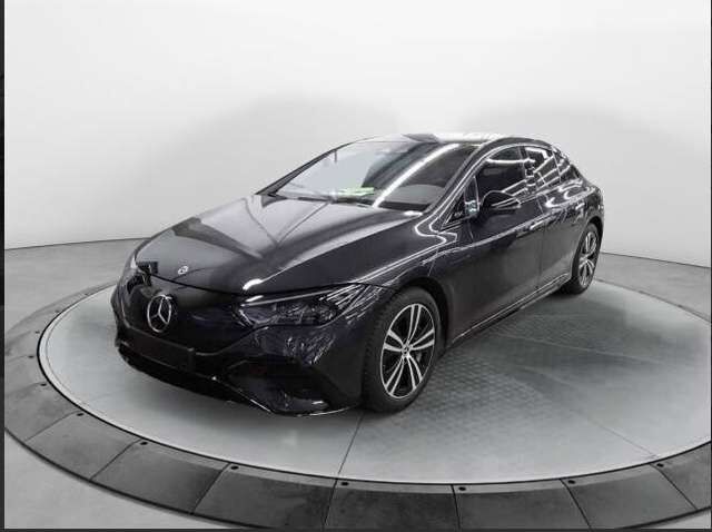 Mercedes-Benz EQE 500 4M AMG Line Hyperscreen AIRMATIC Pano