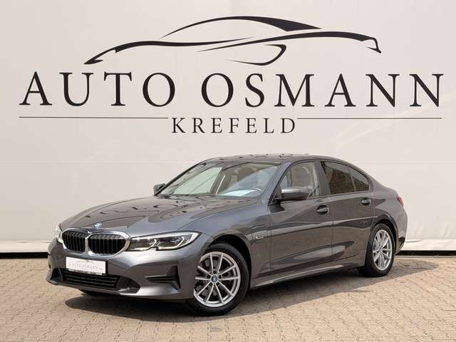 BMW 320 e Aut. Advantage | Live Cockpit | LED | HiFi