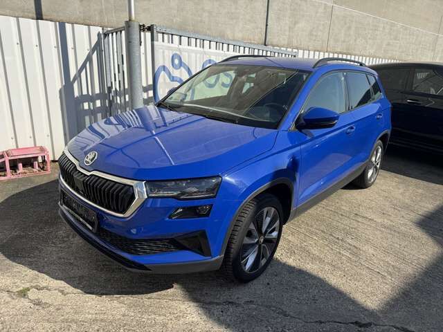 Skoda Karoq Style Matrix-LED AUT AHK NAVI SHZ ...