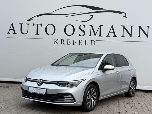 VW Golf 1.4 eHybrid OPF DSG Style | Digital Cockpit