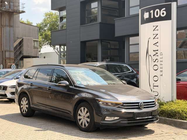 VW Passat Variant 2.0 TDI SCR DSG Business   ACC