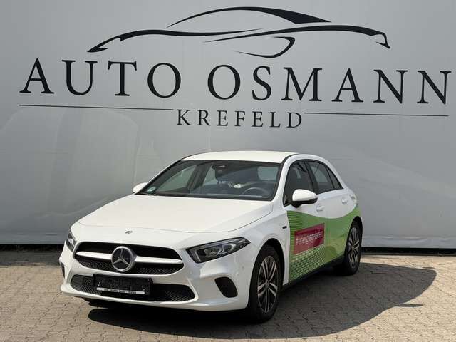 Mercedes-Benz A250 e 8G-DCT   AHK  aktiver Bremsassistent