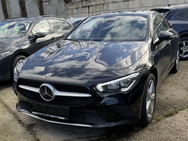 Mercedes-Benz CLA 250 e 8G-DCT Progressive   DISTR+   LED