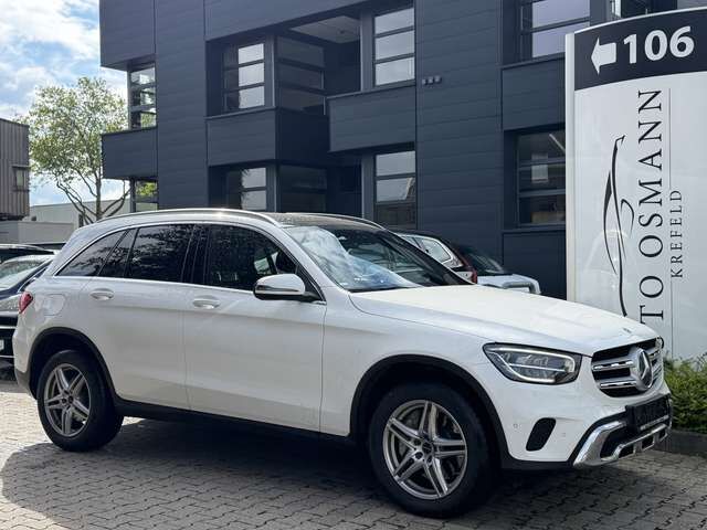 Mercedes-Benz GLC 300 de 4Matic 9G-TRONIC | DISTR.| PANO | RFK