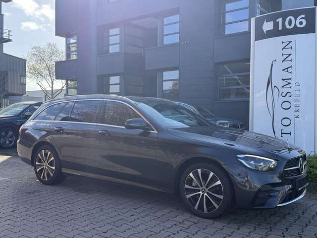 Mercedes-Benz E300 de T 4Matic9G-TRONIC AMG Line | AHK