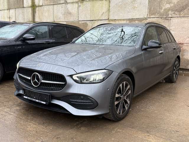 Mercedes-Benz C300 e T 9G-TRONIC Avantgarde | DISTRONIC PLUS