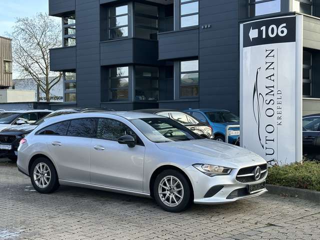 Mercedes-Benz CLA 180 d Progressive KEYGO   AHK