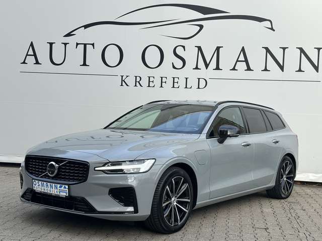 Volvo V60 Plus Dark Recharge Plug-In Hybrid AWD