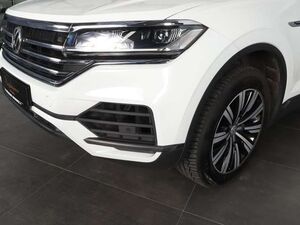 VW Touareg V6 210KW Diesel AHK SPUR DIS RÜCK PANORAMA TOPP