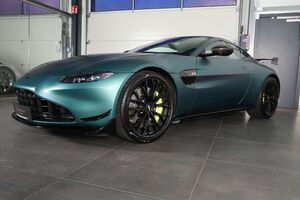 Aston Martin Vantage V8 Vantage F1 Coupé SPORTSITZE DE 1.H TOP NEUUU