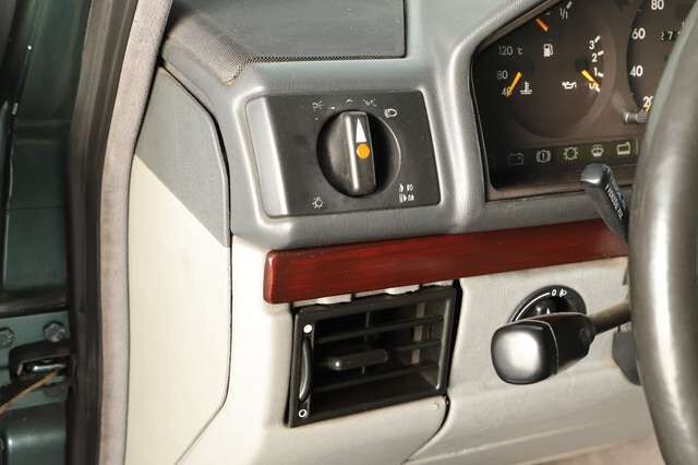 Mercedes-Benz G300 G 300 GD LANG 2800 AUTOMATIK KLIMA AHK