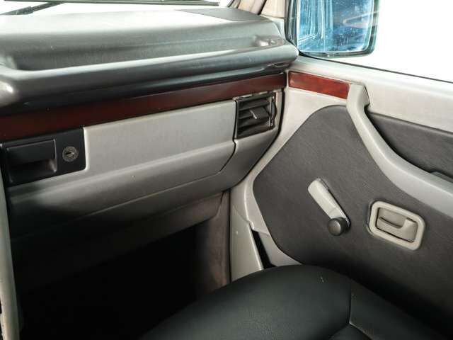 Mercedes-Benz G300 G 300 GD LANG 2800 AUTOMATIK KLIMA AHK