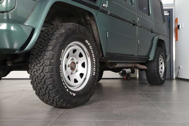 Mercedes-Benz G300 G 300 GD LANG 2800 AUTOMATIK KLIMA AHK