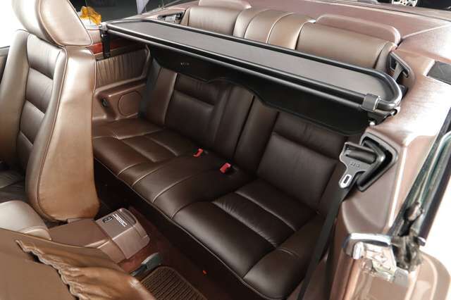 Mercedes-Benz 300 CE 24V Cabrio MB + 1.Hand Scheckheft MB MEGA AUSSTATTUNG