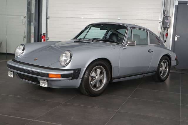 Porsche 911 Schiebedach Coupé 2,7L 1.Serie  UNFALLFREI