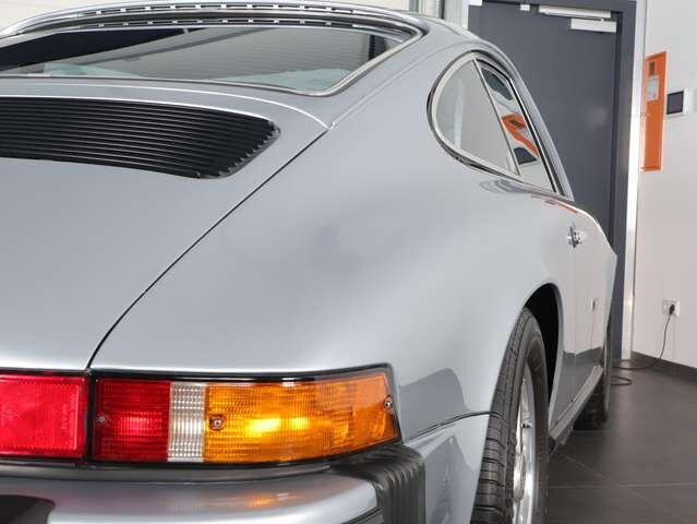 Porsche 911 Schiebedach Coupé 2,7L 1.Serie  UNFALLFREI