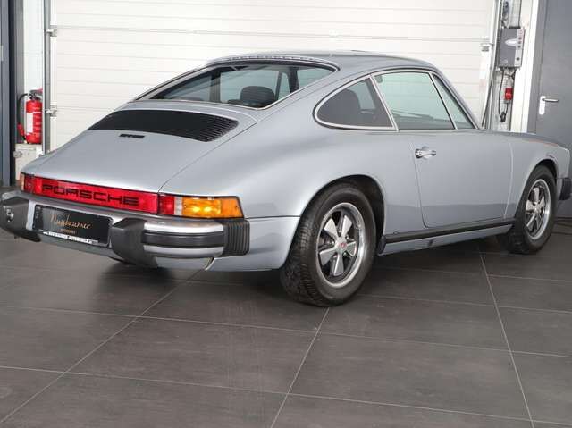 Porsche 911 Schiebedach Coupé 2,7L 1.Serie  UNFALLFREI