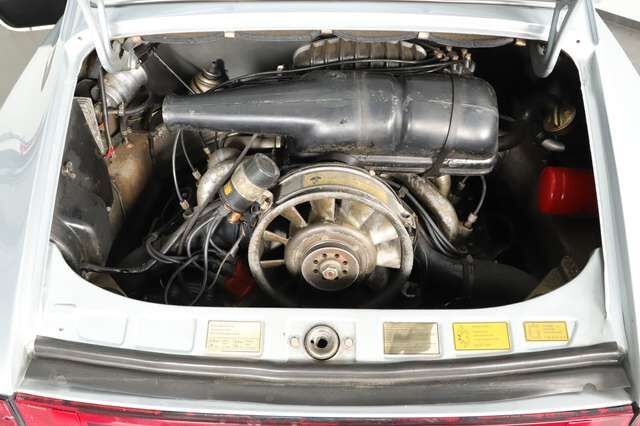 Porsche 911 Schiebedach Coupé 2,7L 1.Serie  UNFALLFREI