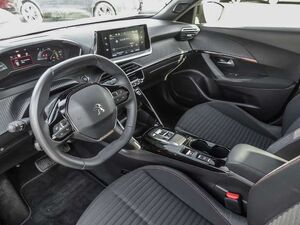 Peugeot 2008 e- Active Pack LED Klimaautom DAB Keyless Spurhalt