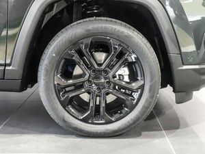 Jeep Compass e-Hybrid MY25 North Star Premium & Sicherheits-Pak