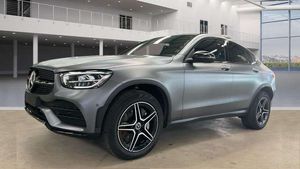 Mercedes-Benz GLC 300 de AMG Coupe 19*360*Distro*LED*Alcantara