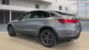 Mercedes-Benz GLC 300 de AMG Coupe 19*360*Distro*LED*Alcantara