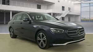 Mercedes-Benz E400 d 4Matic 360*Distro*LED*Navi*MBUX*VKZ*SPUR