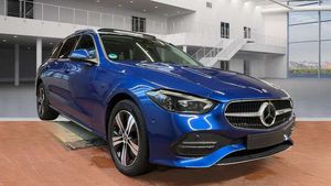 Mercedes-Benz C300 T e Pano*Mubeam*360*Distro*Leder*Navi*17