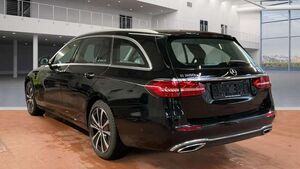 Mercedes-Benz E300 e VollLeder*LED*Kamera*DAB*18*Navi*AHK
