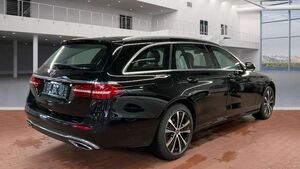 Mercedes-Benz E300 e VollLeder*LED*Kamera*DAB*18*Navi*AHK