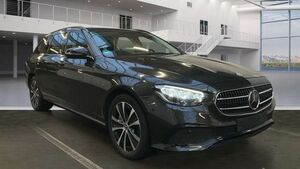 Mercedes-Benz E300 de Night*360*Distro*LED*DAB*Leder*AHK*Luft