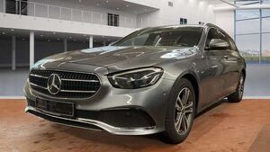 Mercedes-Benz E200 ALLRAD AHK*LED*Kamera*DAB*Navi*Teilleder