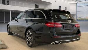 Mercedes-Benz E300 de Avantgarde Kamera*LED*Navi*18*DAB*Leder
