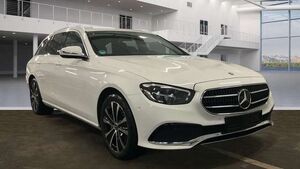 Mercedes-Benz E300 e Avantgarde Kamera*LED*DAB*3zonen*18*Navi