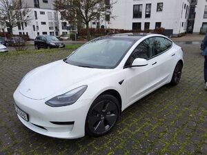 Tesla Model 3 RWD Kamera*Pano*Ryzen*Leder*Wärmepumpe