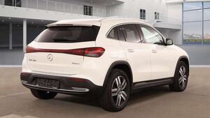 Mercedes-Benz EQA 300 Allrad MBUXDistro*Pano*Kamera*LED*SOH97%